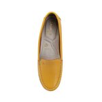 Mocasin-casual-de-cuero-y-plantilla-confort-color-mostaza