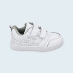 Zapatilla-escolar-de-planta-liviana-color-blanco