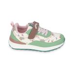 Zapatilla-casual-con-print-floral-color-rosado