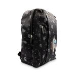 Mochila-escolar-con-parche-de-personaje-color-negro