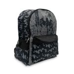 Mochila-con-print-tematico-color-negro