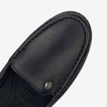 Mocasin-de-cuero-con-plantilla-memory-foam-color-negro