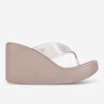 Sandalia-flip-flop-con-plataforma-brasilera-para-dama-color-beige