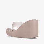 Sandalia-flip-flop-con-plataforma-brasilera-para-dama-color-beige