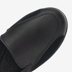 Mocasin-casual-con-tecnologia-confort-flex-color-negro