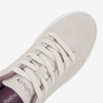 Zapatilla-casual-con-plantilla-memory-foam-color-beige-lila