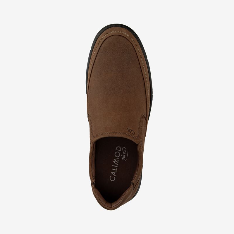 Zapato-mocasin-con-tecnologia-360-color-cognac