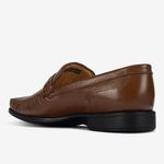 Zapato-mocasin-de-vestir-color-cognac