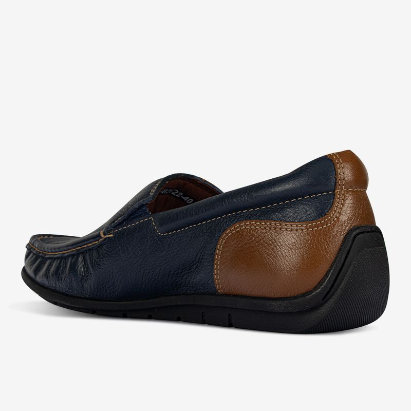 Zapato-casual-de-cuero-y-planta-flexible-color-azul