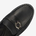 Mocasin-casual-de-cuero-con-planta-cuna-color-negro