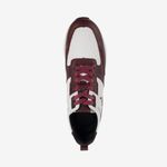 Zapatilla-urbana-con-tecnologia-ultralight-color-vino