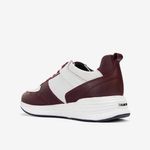 Zapatilla-urbana-con-tecnologia-ultralight-color-vino