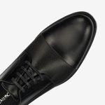 Zapato-de-vestir-de-cuero-premium-y-acabado-artesanal-color-negro