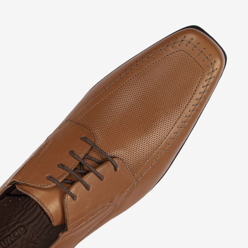 Zapato-de-vestir-hecho-de-cuero-premium-color-cognac