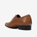 Zapato-de-vestir-hecho-de-cuero-premium-color-cognac