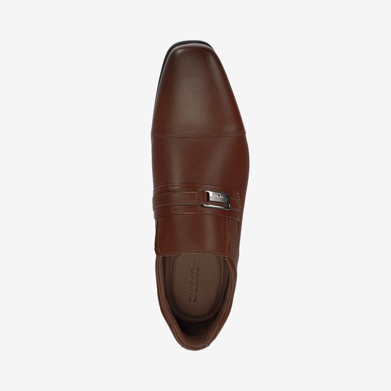 Zapato-de-vestir-con-almohadilla-en-el-talon-color-cognac