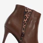 Botin-casual-de-cuero-con-detalle-animal-print-color-tan