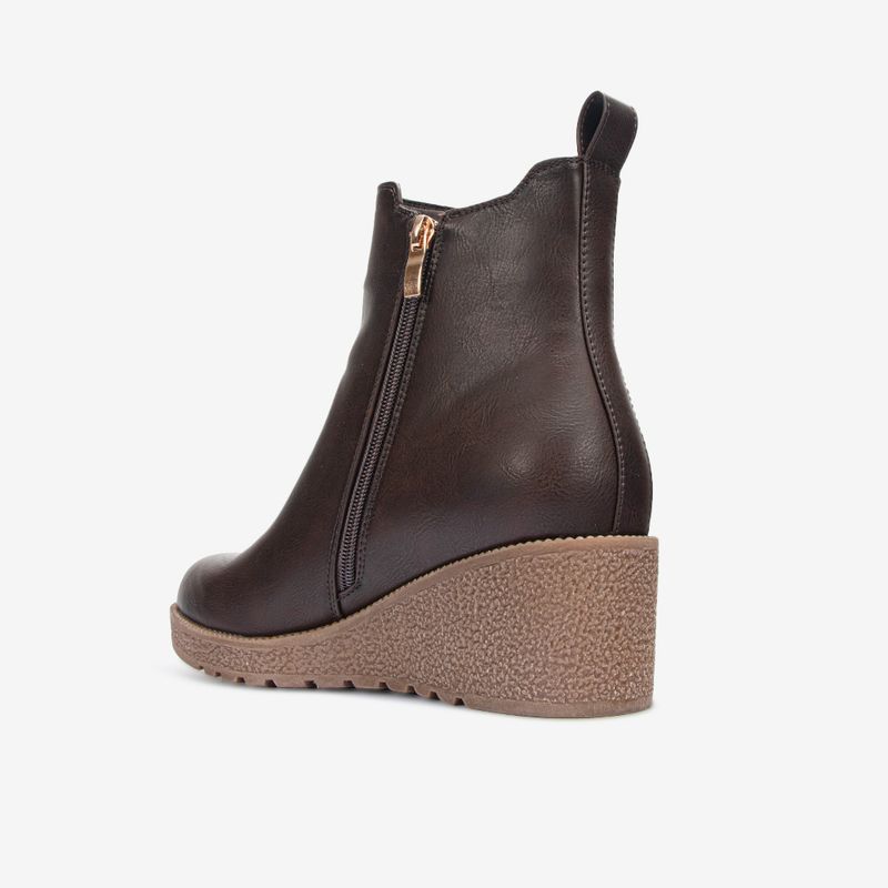 Botin-casual-de-pu-con-taco-cuna-color-chocolate