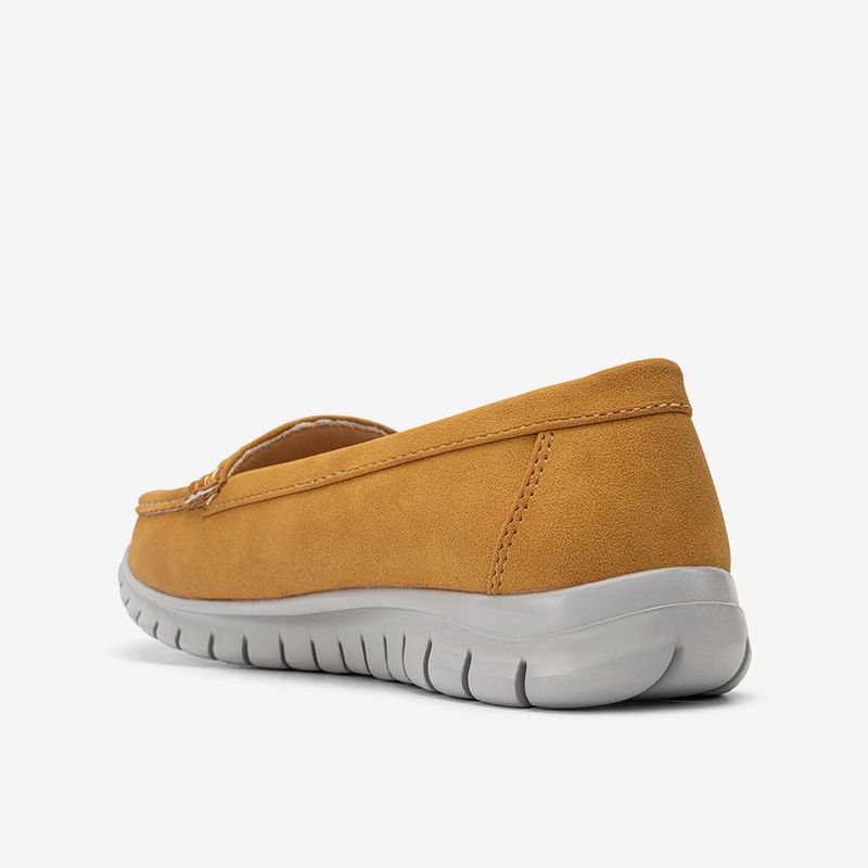 Mocasin-casual-con-plantilla-de-cuero-color-camel