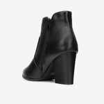 Botin-casual-de-pu-con-taco-cuadrado-color-negro