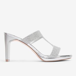Sandalia Elegante Plateado 7YS009