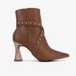 Botin-de-vestir-con-taco-metalizado-color-camel