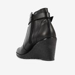 Botin-casual-con-taco-cuna-color-negro