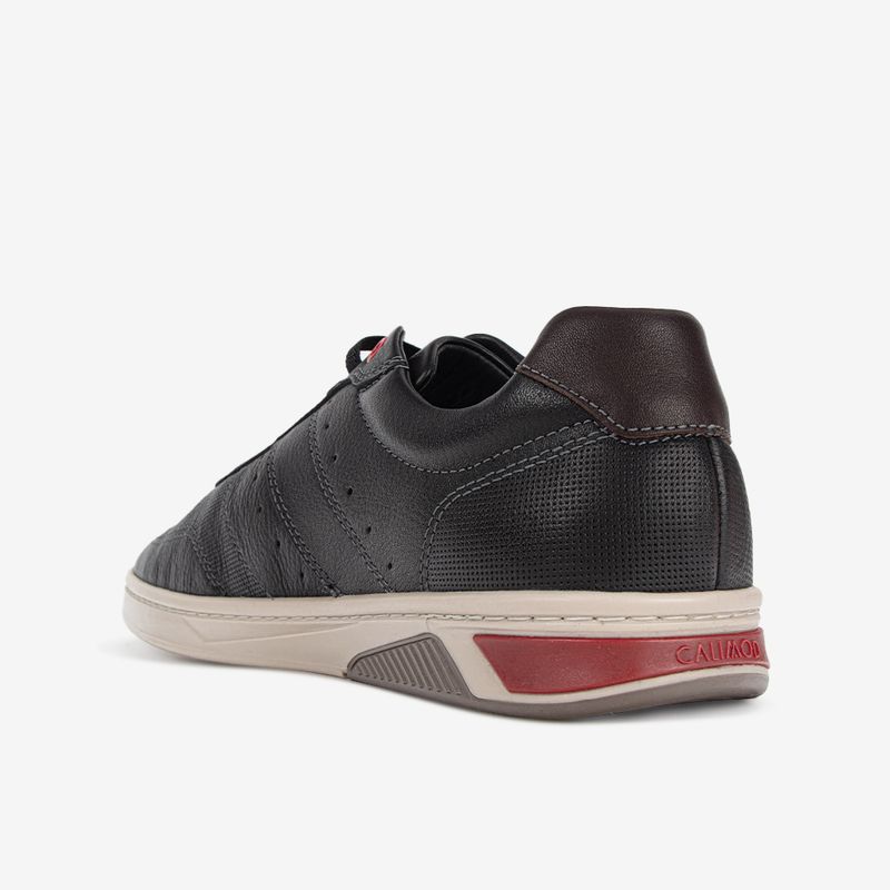 Zapatilla-casual-de-cuero-con-pasadores-elasticos-color-negro