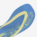 Sandalia-flip-flop-con-disenos-exclusivos-color-azul-verde