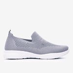 Zapatilla-flyknit-con-planta-antideslizante-para-mujer-color-gris