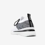 Zapatilla-flyknit-flexible-y-ligera-color-negro-blanco