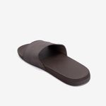 Sandalia-slider-de-planta-flexible-para-hombre--color-marron