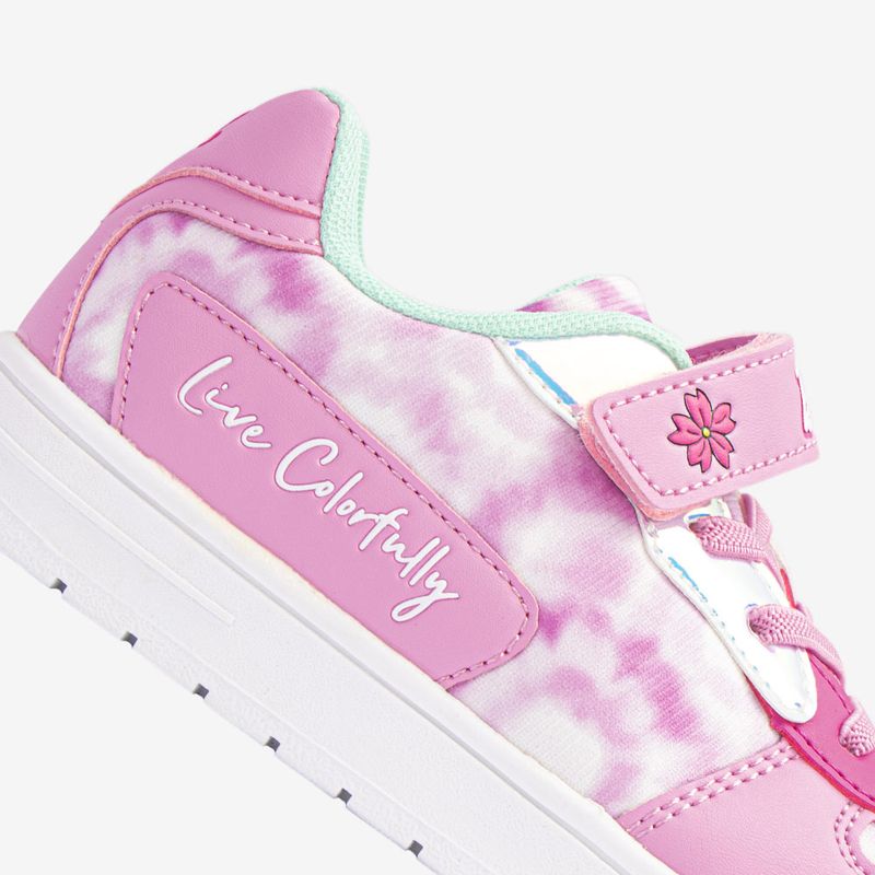 Zapatilla-urbana-con-print-tie-dye-para-nina-color-rosado