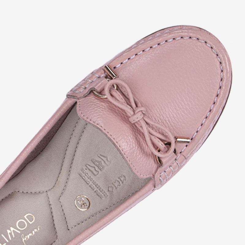 Mocasin-casual-de-cuero-suave-y-flexible-color-palo-rosa