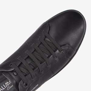 Zapatilla Urbana Negro 1UGC101
