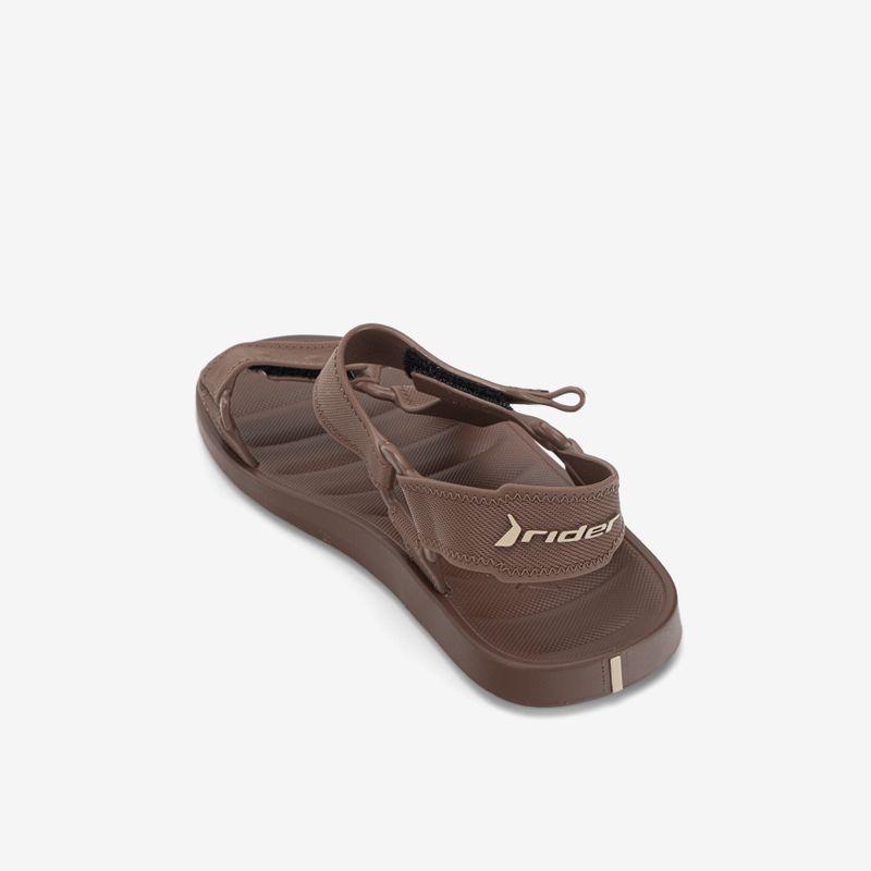 Sandalia-casual-con-velcros-regulables-para-hombre-color-marron