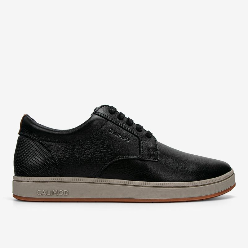 Zapatilla-de-cuero-con-planta-de-caucho-para-hombre-color-negro