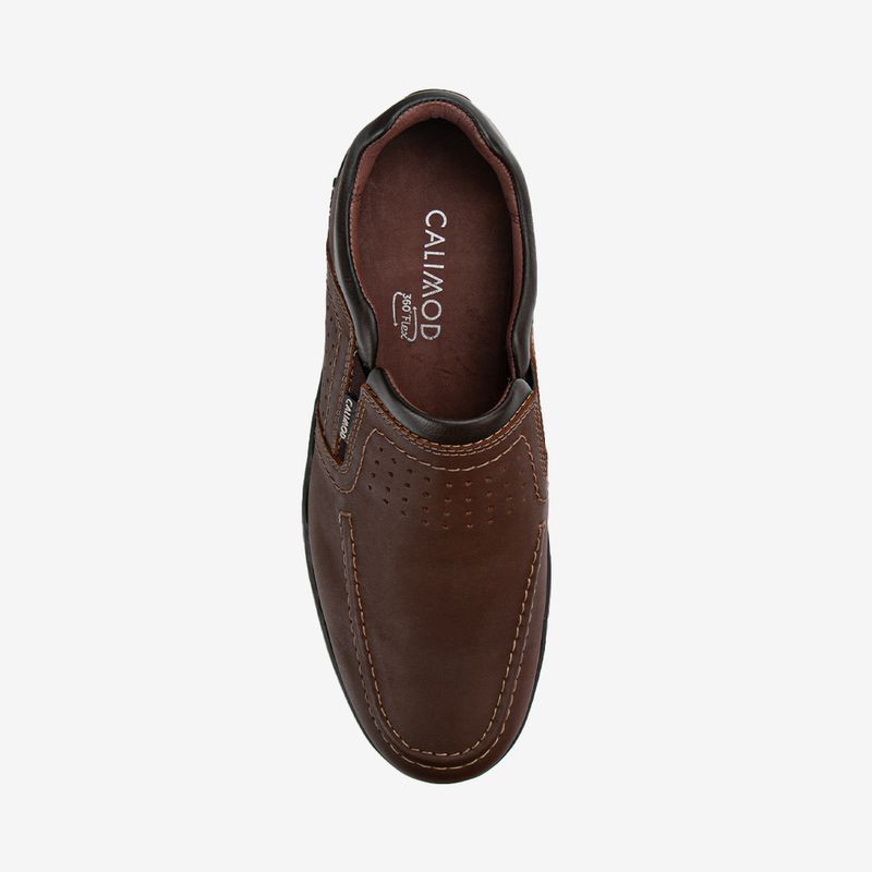 Zapato-mocasin-de-cuero-con-planta-flexible-color-cognac