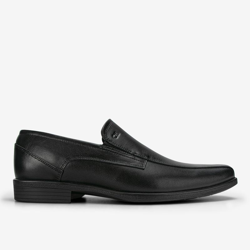 Zapato-de-vestir-versatil-y-elegante-de-cuero-color-negro