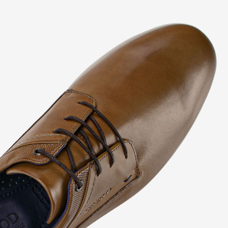 Zapato-casual-de-cuero-para-hombre-color-tan