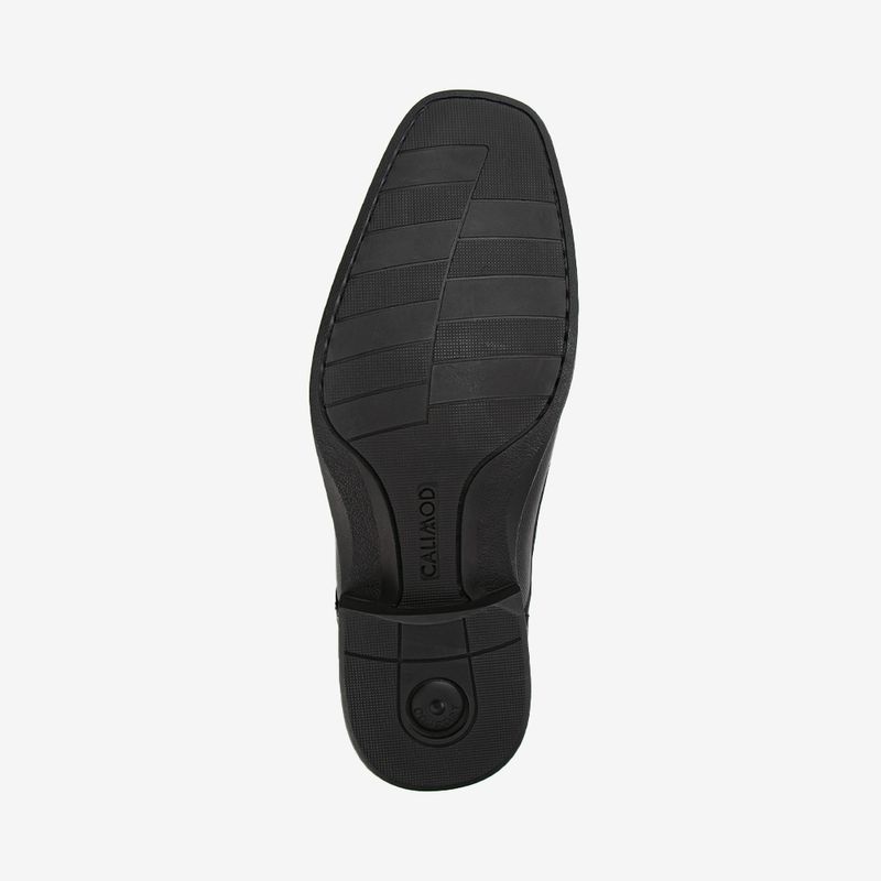 Zapato-de-vestir-versatil-y-elegante-de-cuero-color-negro
