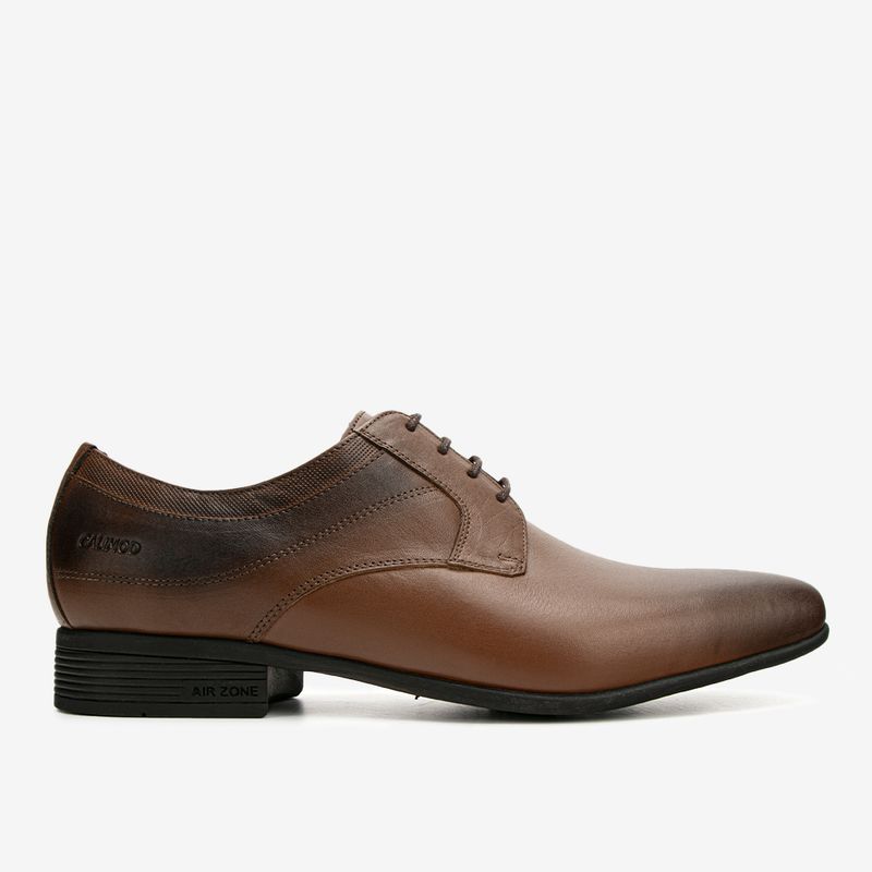 Zapato-de-vestir-de-cuero-con-planta-de-caucho-color-tan