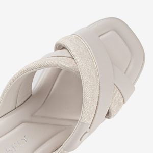 Sandalia Casual Hueso 2YS416