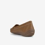 Mocasin-casual-de-pu-con-planta-flexible-color-camel