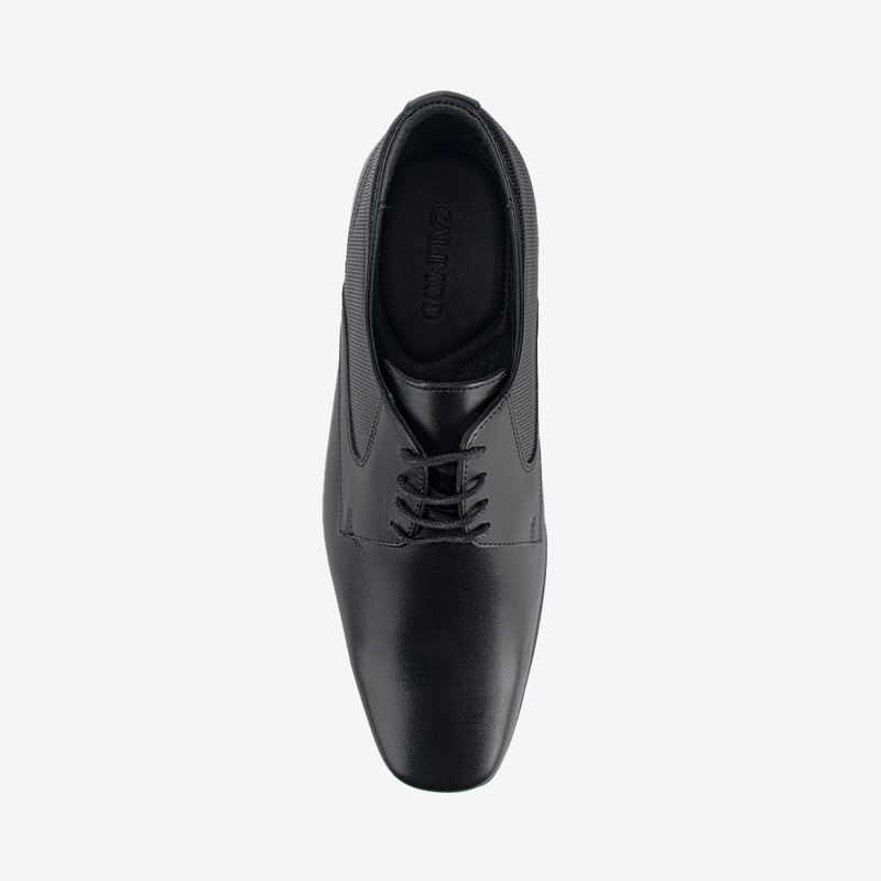 Zapato-de-vestir-de-cuero-hombre-con-planta-de-caucho-color-negro