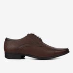 Zapato-elegante-de-cuero-con-almohadilla-en-el-talon-color-cognac