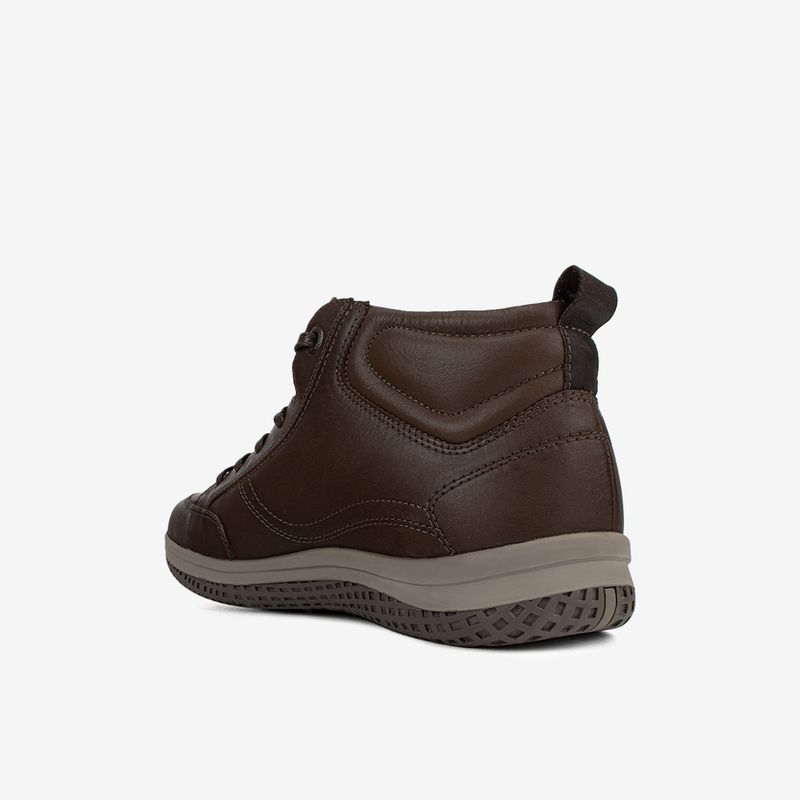 Botin-casual-en-cuero-graso-color-cognac