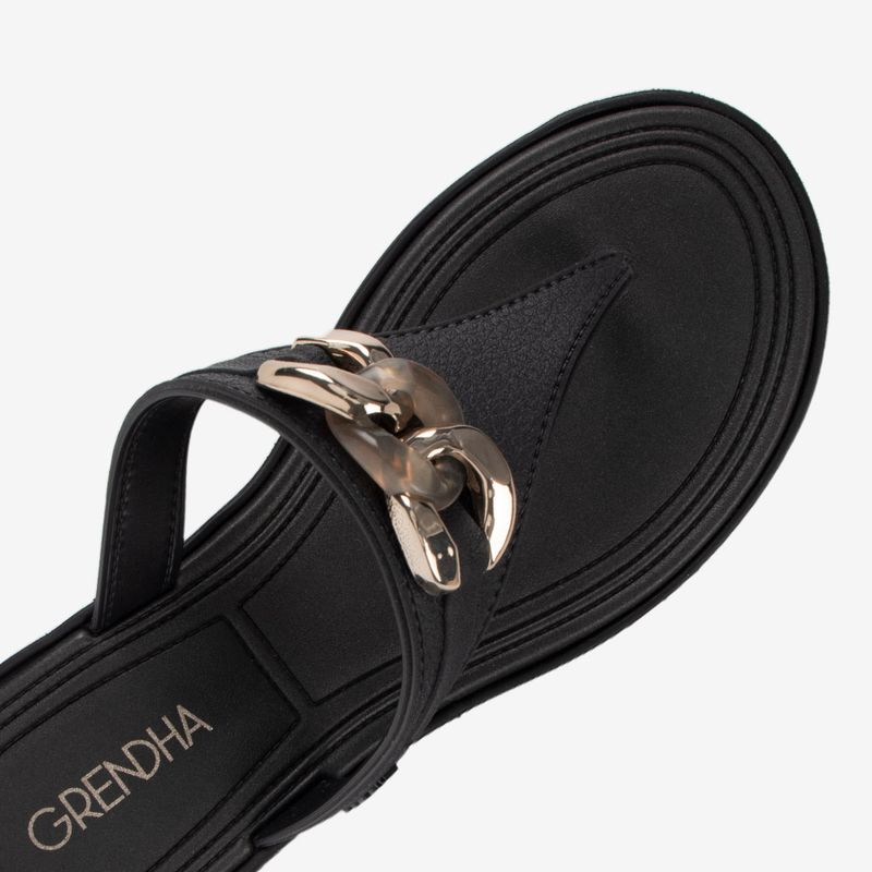 Sandalia-flip-flop-con-taco-color-negro