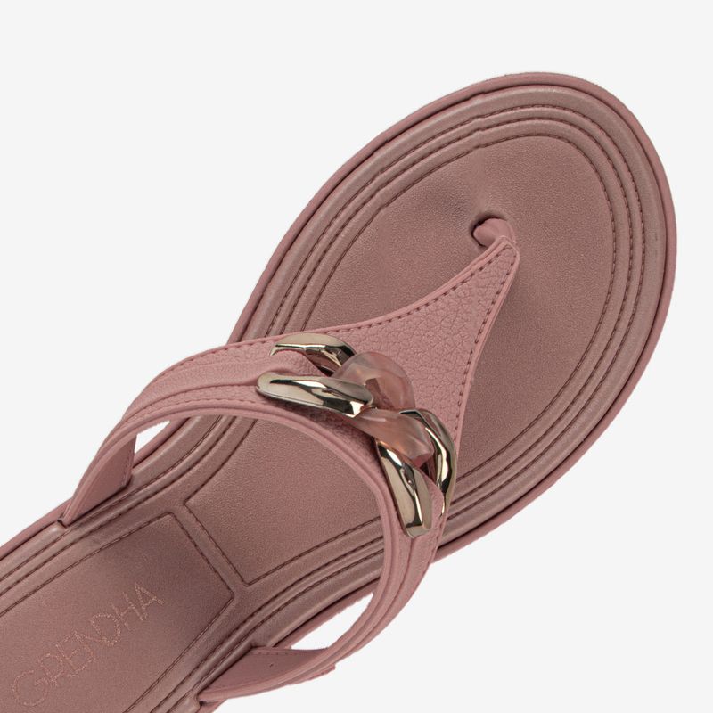 Sandalia-flip-flop-con-taco-color-nude