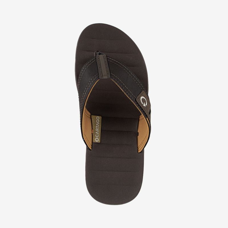 Sandallia-flip-flop-de-verano-color-marron